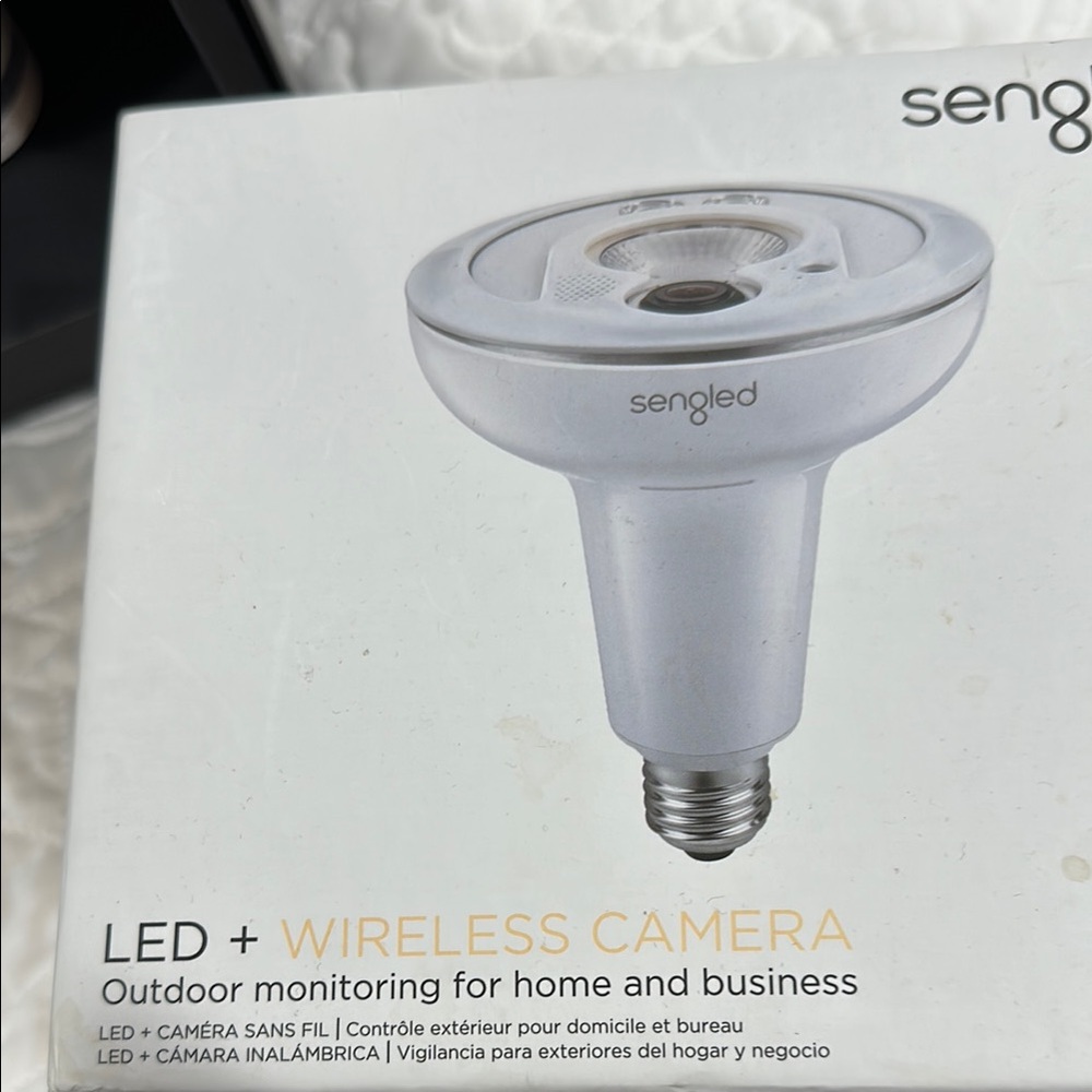 Snap LED Wireless Camera - White - Picture 3 of 5